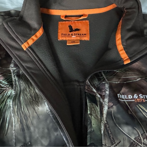 Field & Stream Men's Realtree Soft Shell Jacket - Picture 4 of 4